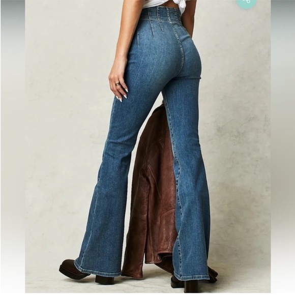 Free People Jayde Flare Jeans - Picture 6 of 11